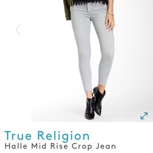 ♥️🆕True Religion Halle Mid Rise Crop Jeans